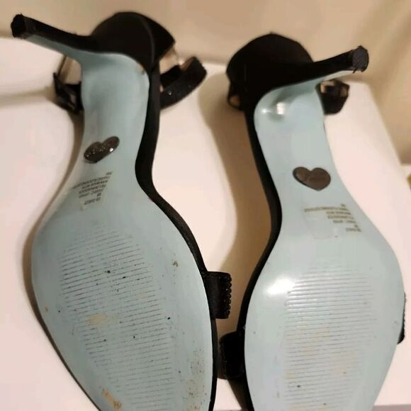 Betsey Johnson "Shilo" Black Rhinestone/Silk Strappy Sandals Sz.9 MSRP $109 - Picture 9 of 9